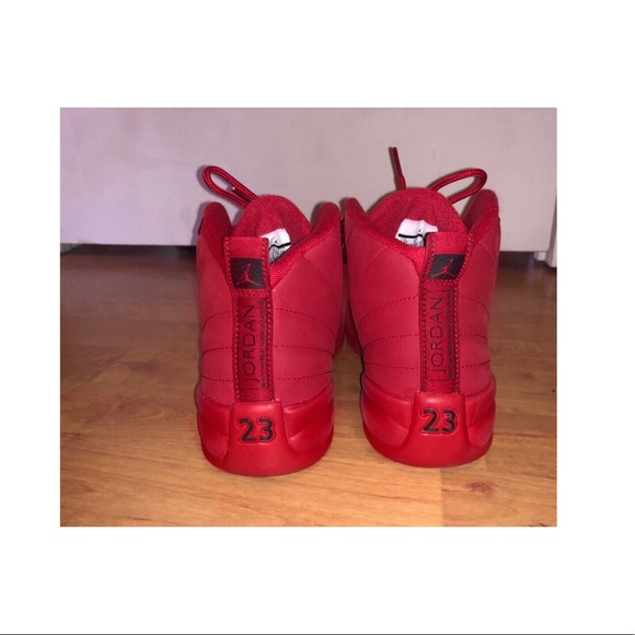 Nike Air Jordan Retro 12 - Picture 2 of 2